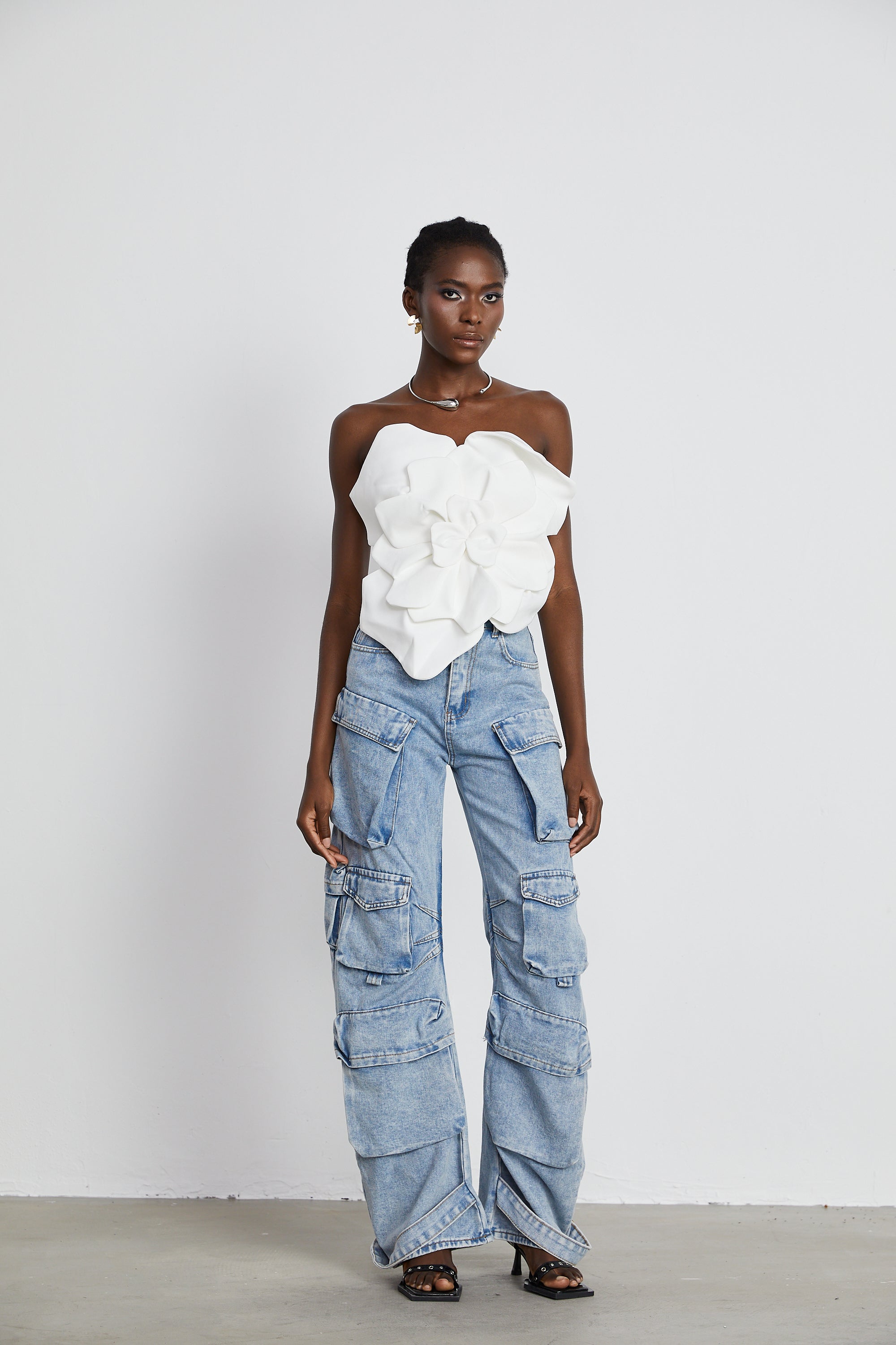 Penelope Floral Crop Top by SIENA - image 3