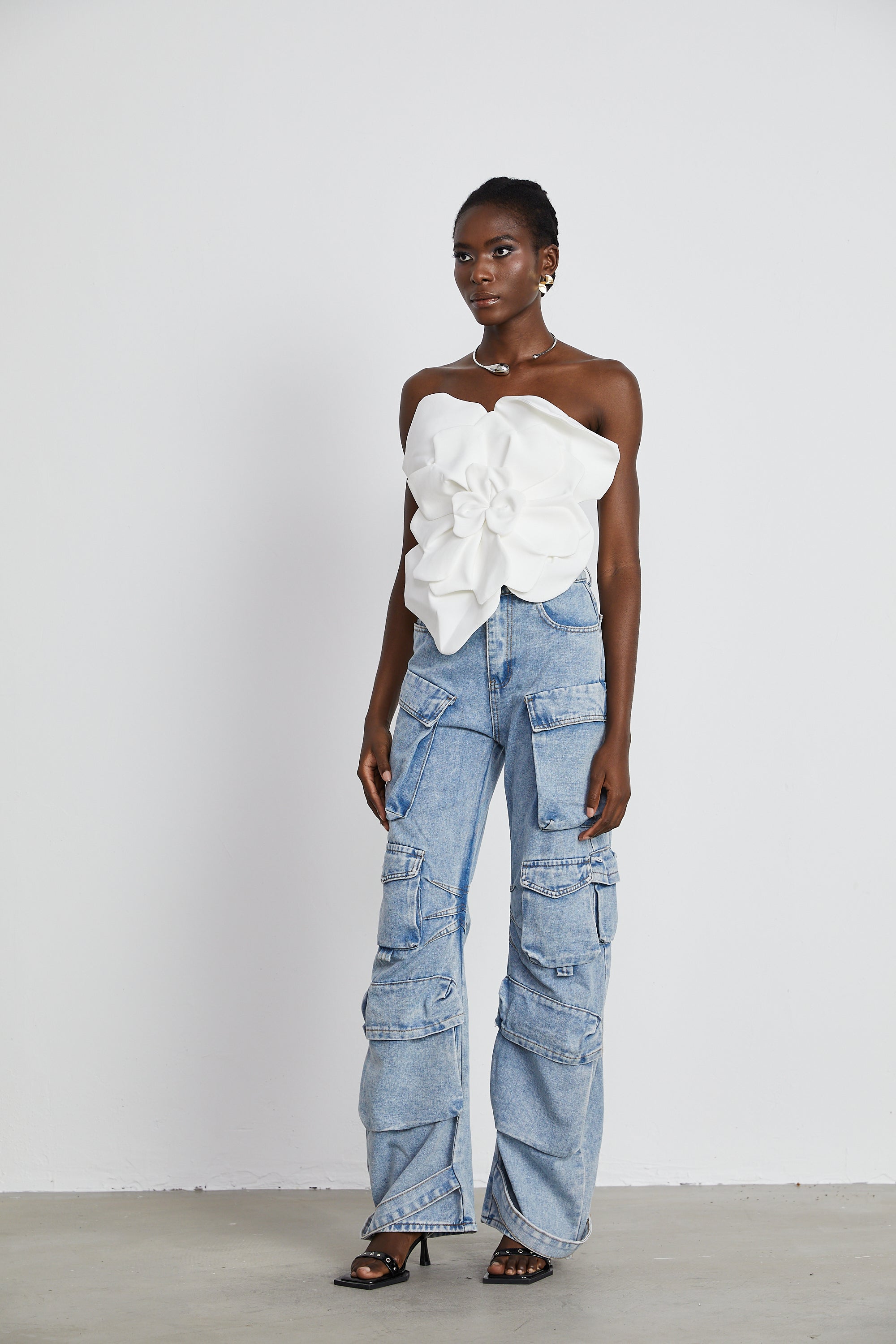 Penelope Floral Crop Top by SIENA - image 5