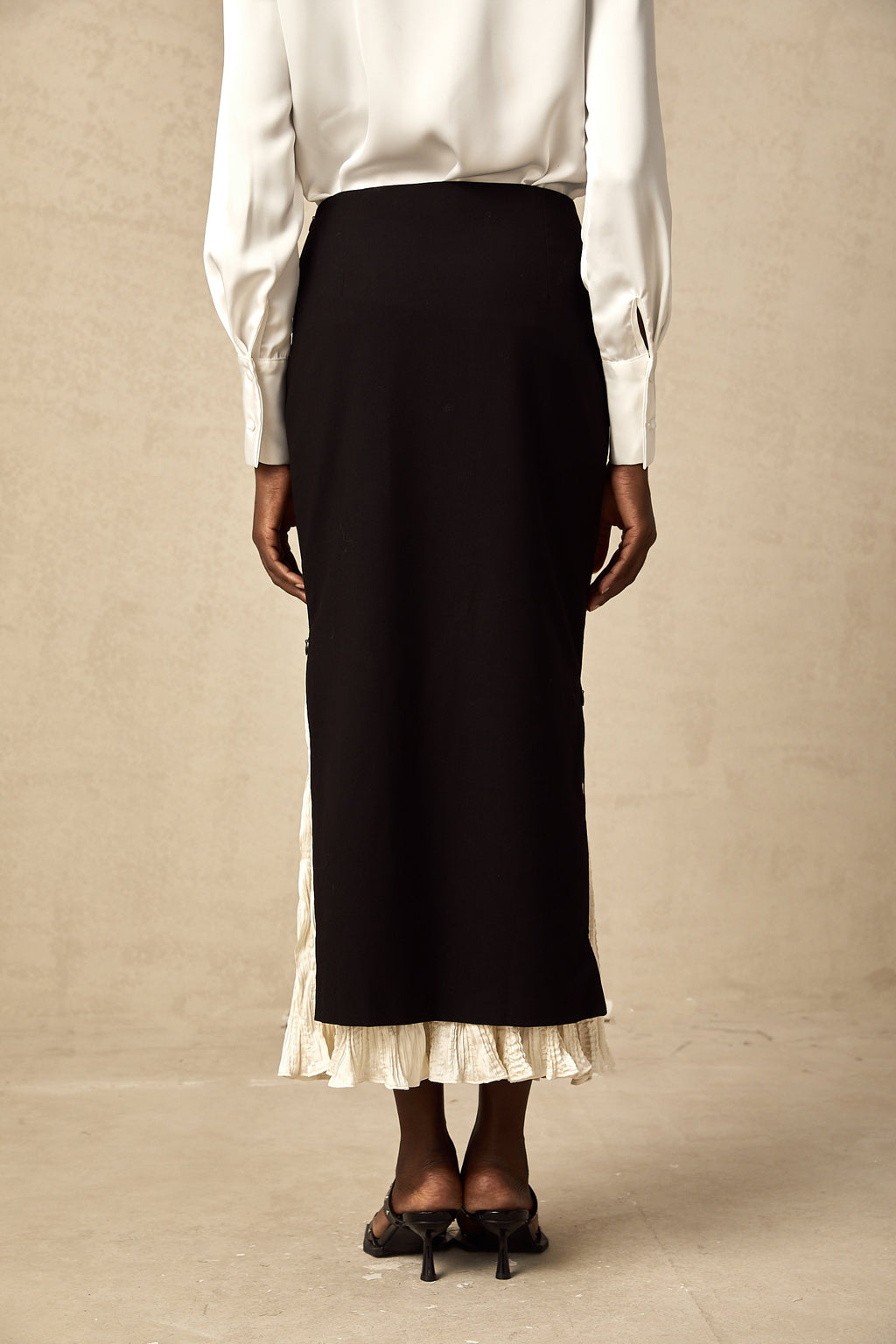 Heloise Shorts by SIENA - image 2