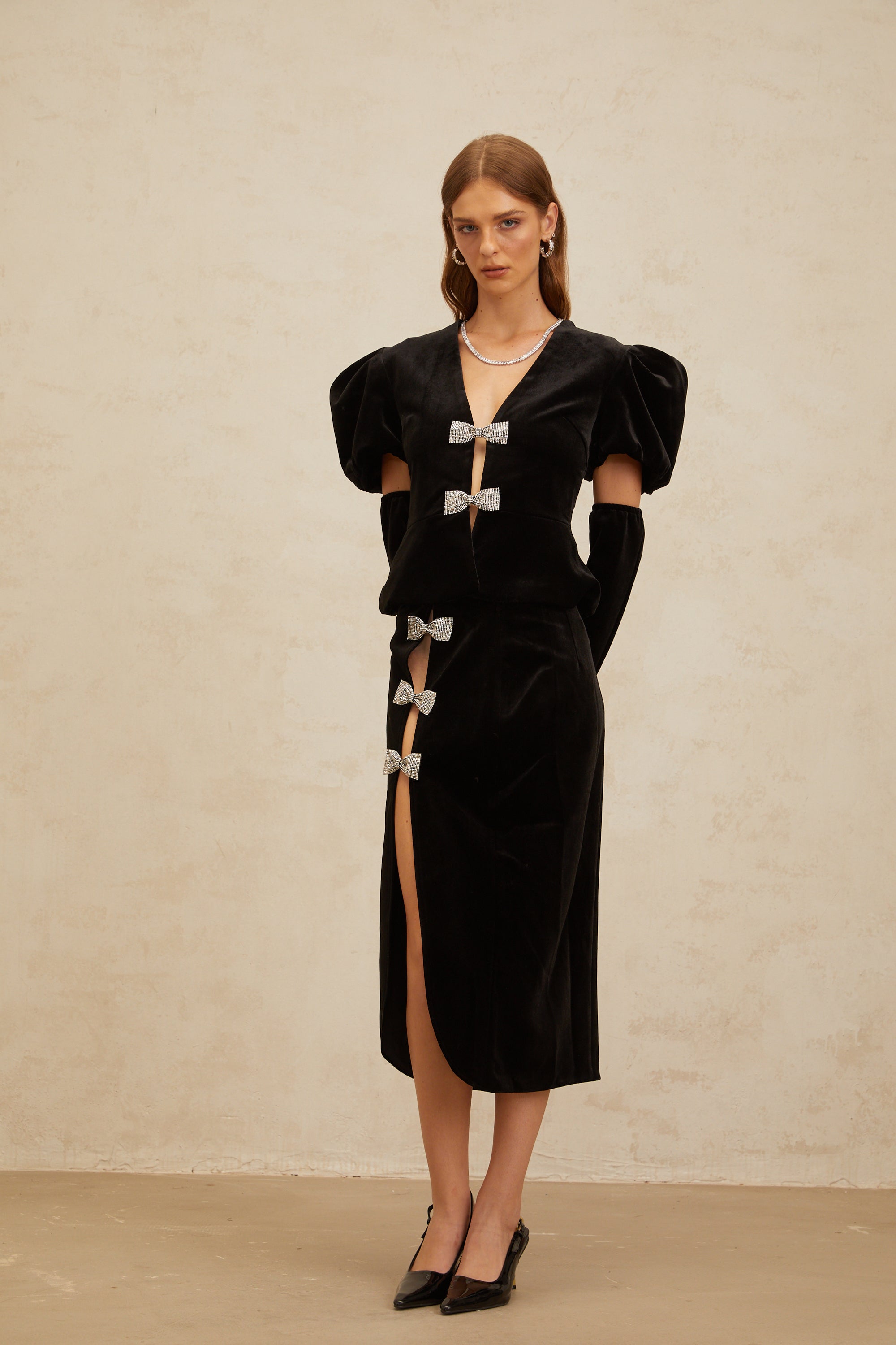 Adele Crystal Velvet Set by SIENA - image 6