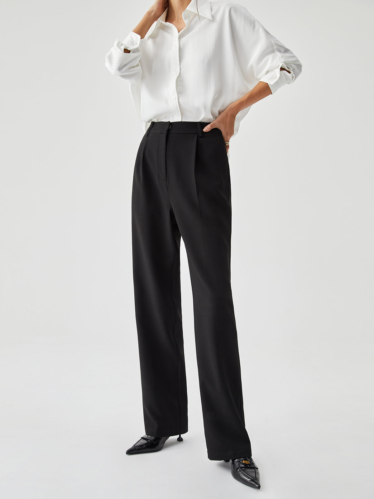 Straight Pleated Tailored Pants by SIENA