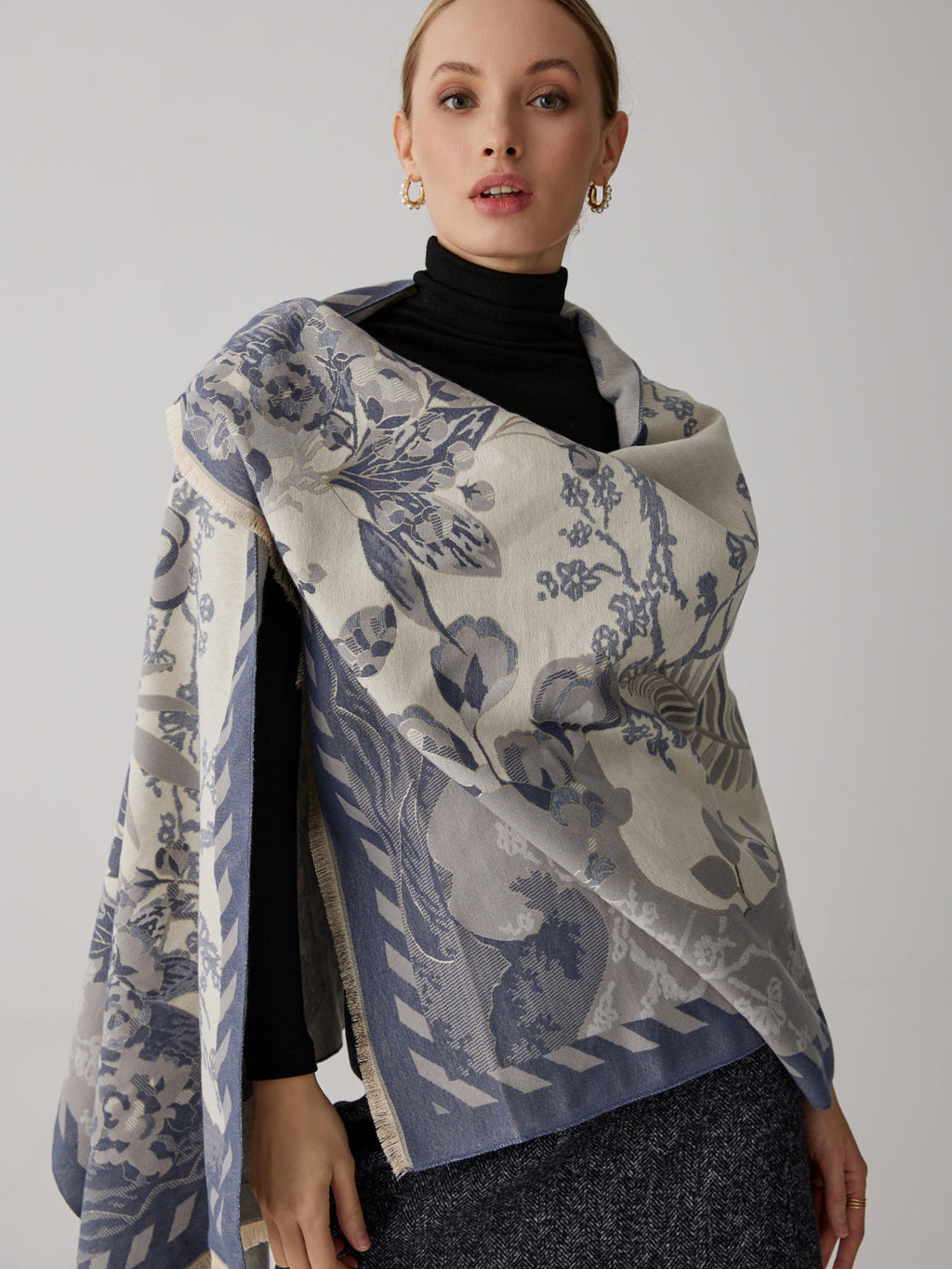 Floral Accessory by SIENA