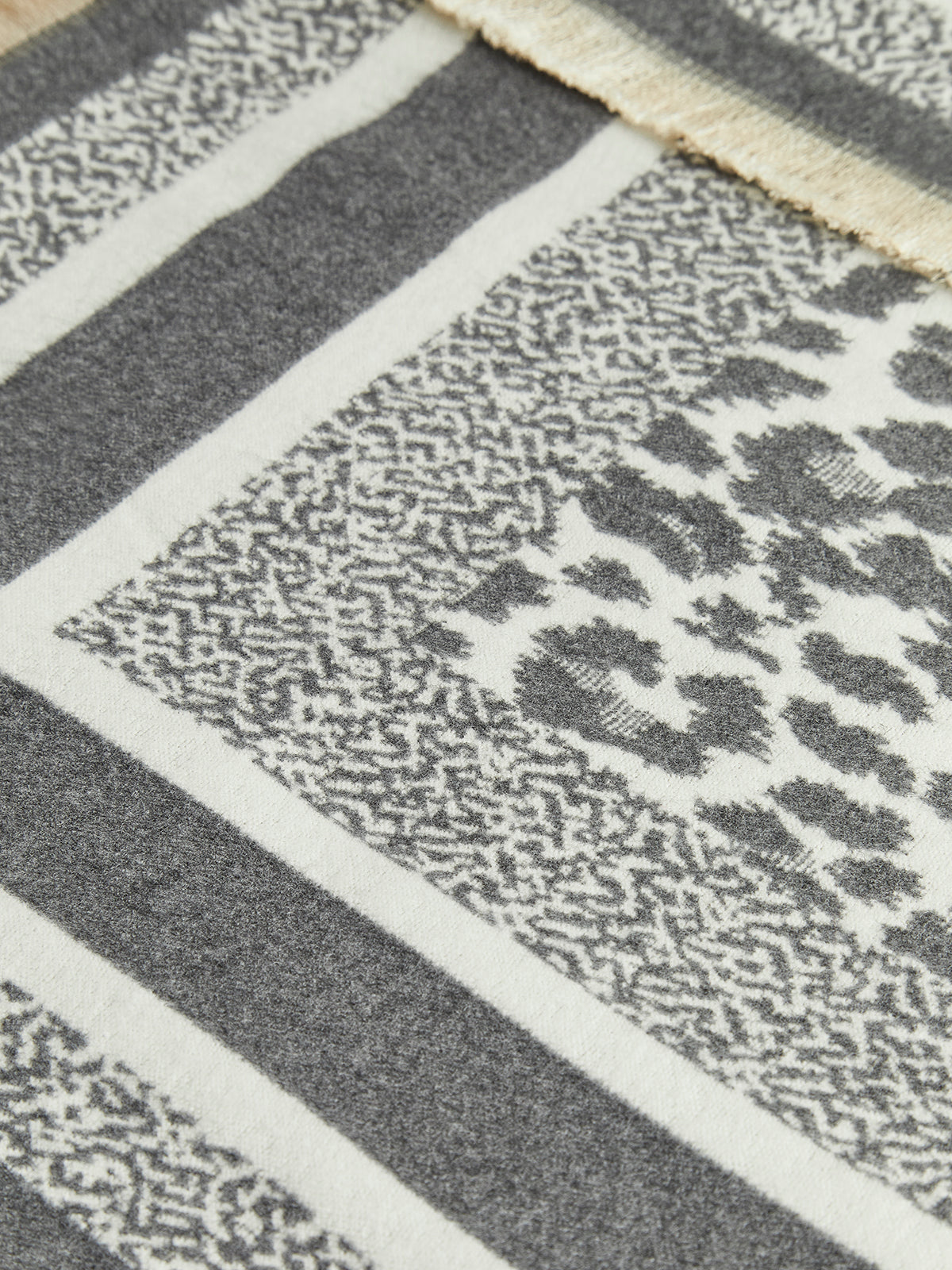 Printed Accessory by SIENA - image 3