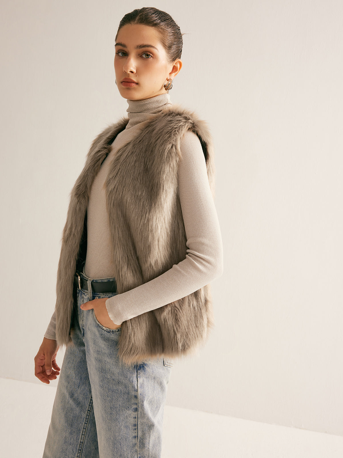 Leisure Faux Fur Vest Top by SIENA - image 4