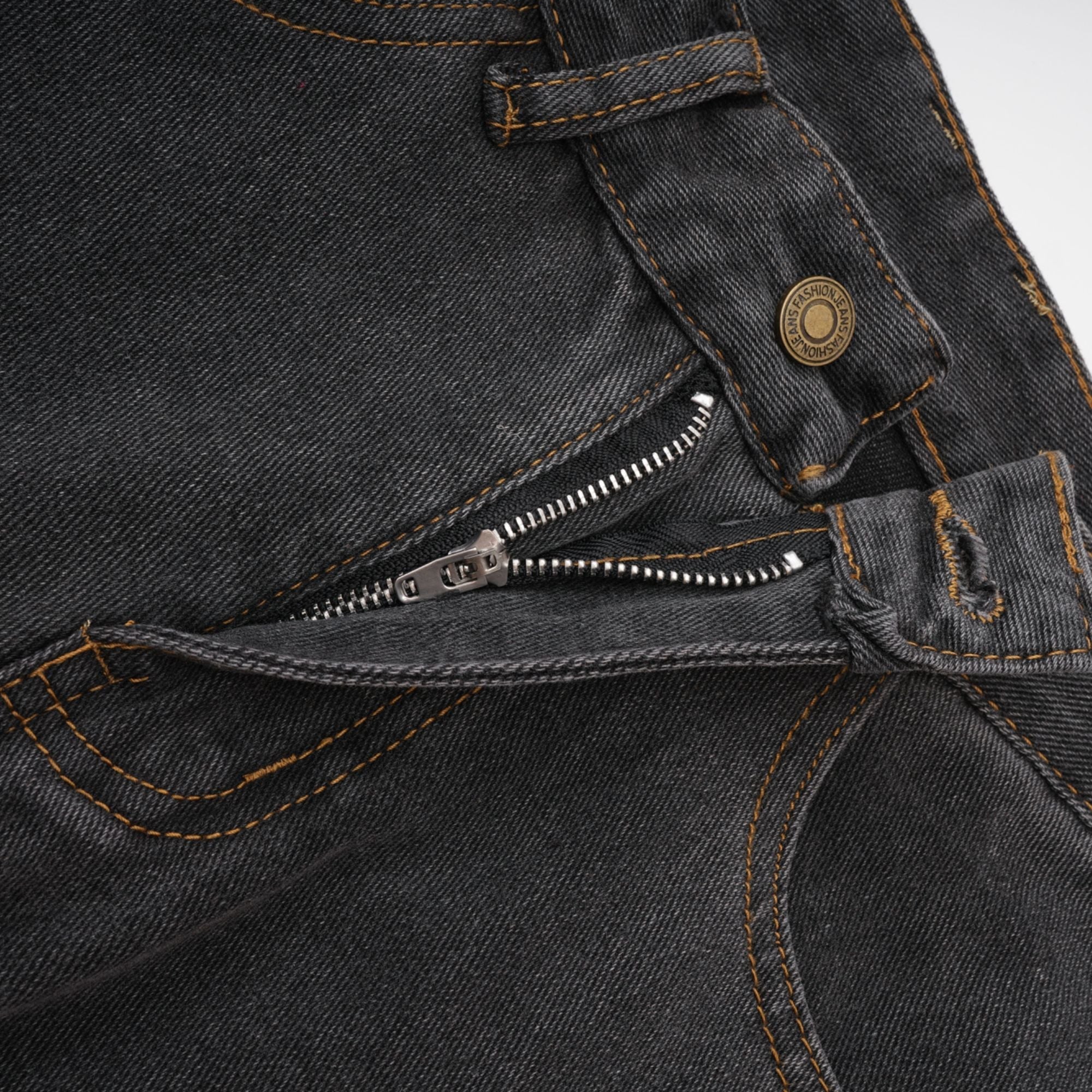 Delphine Jeans by SIENA - image 4