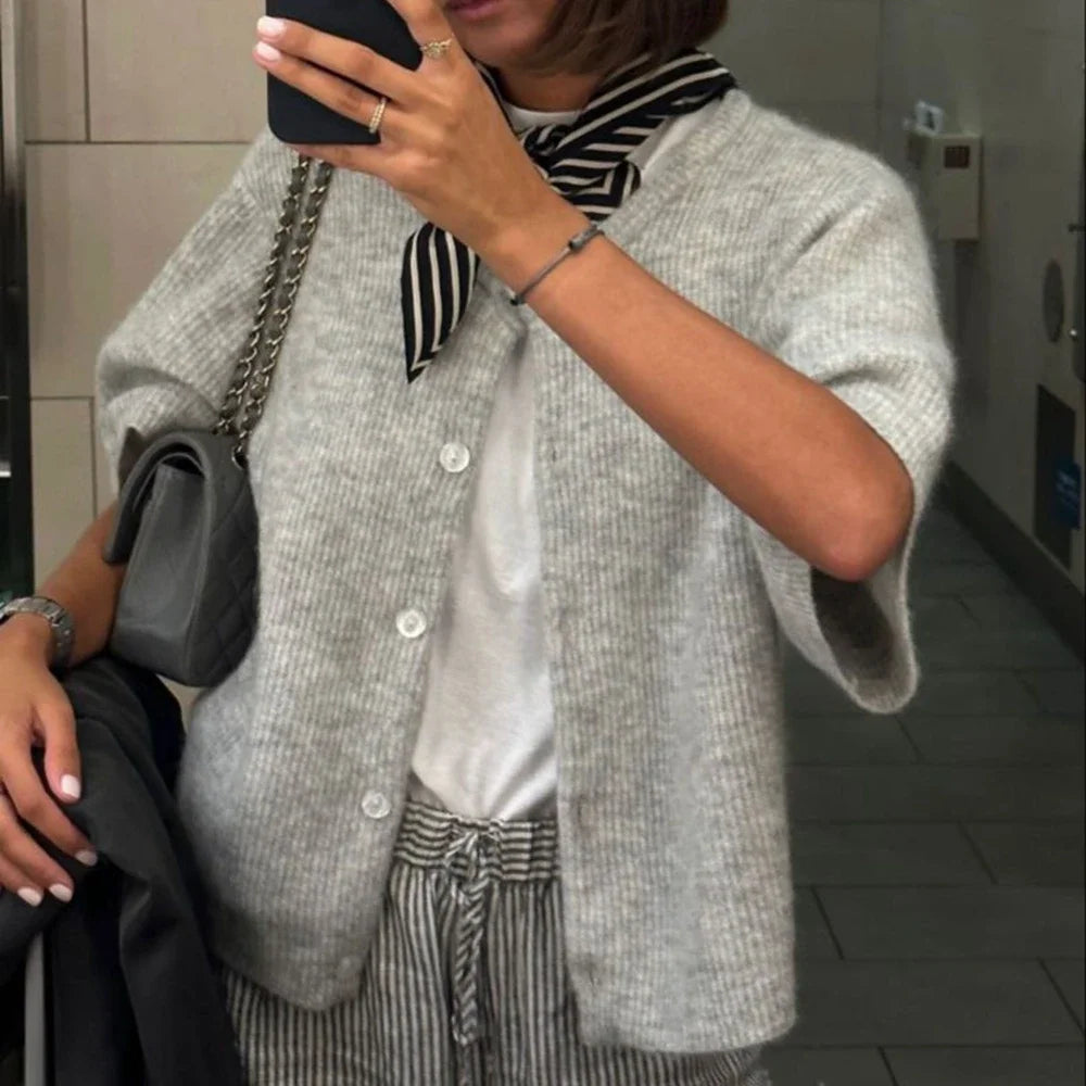 Ksa Knit Cardigan by SIENA