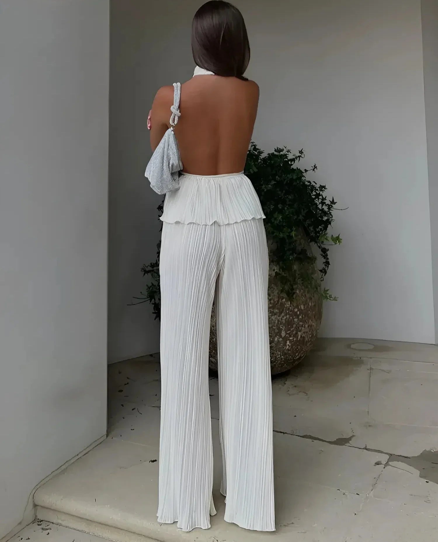 Boyundan Pleated Pants Set by SIENA - image 3